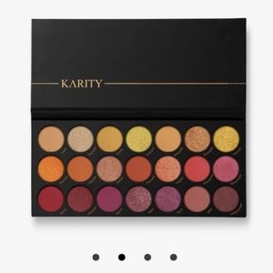 Karity Picante eyeshadow palette